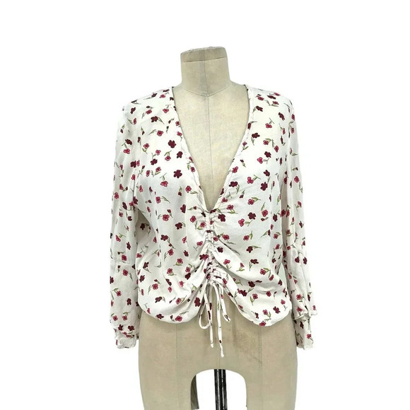 Flynn Skye Kirsty‎ Ruched Tie Front Top in Dream Lover Floral Print Size Small - Picture 2 of 8